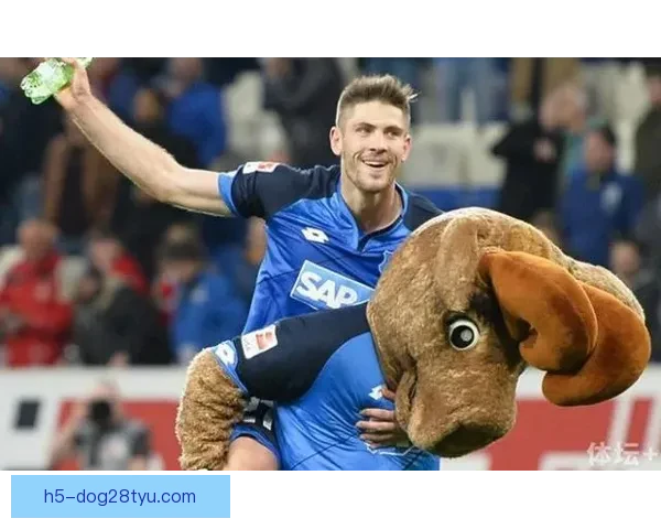 霍村vs联合克拉马里奇卡巴克首发郑优营容诺夫出战